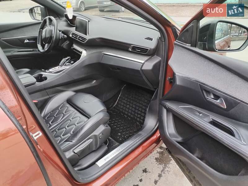 Позашляховик / Кросовер Peugeot 3008 2019 в Івано-Франківську