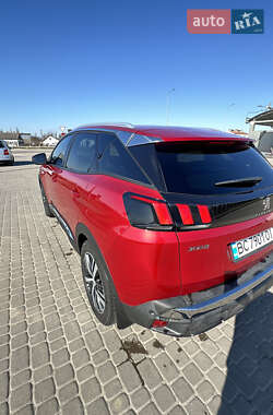 Внедорожник / Кроссовер Peugeot 3008 2017 в 