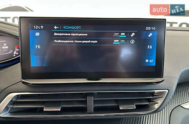 Позашляховик / Кросовер Peugeot 3008 2021 в Львові