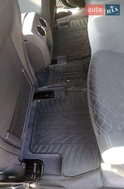 Позашляховик / Кросовер Peugeot 3008 2014 в 