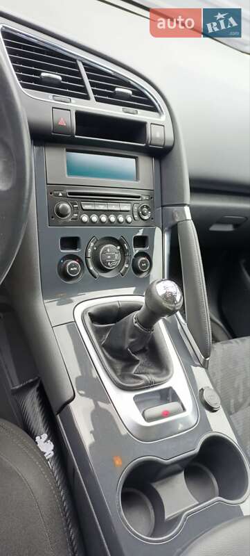 Внедорожник / Кроссовер Peugeot 3008 2011 в Ковеле