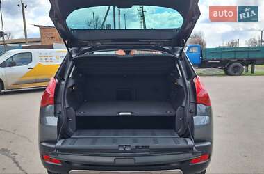 Позашляховик / Кросовер Peugeot 3008 2012 в 