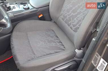 Позашляховик / Кросовер Peugeot 3008 2012 в 