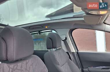Позашляховик / Кросовер Peugeot 3008 2012 в 