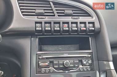 Позашляховик / Кросовер Peugeot 3008 2012 в 