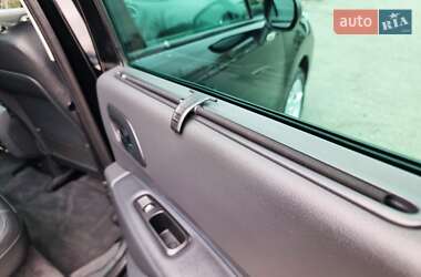Внедорожник / Кроссовер Peugeot 3008 2011 в 