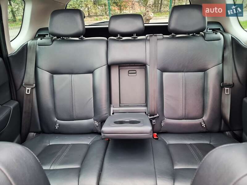 Позашляховик / Кросовер Peugeot 3008 2011 в Хмельницькому