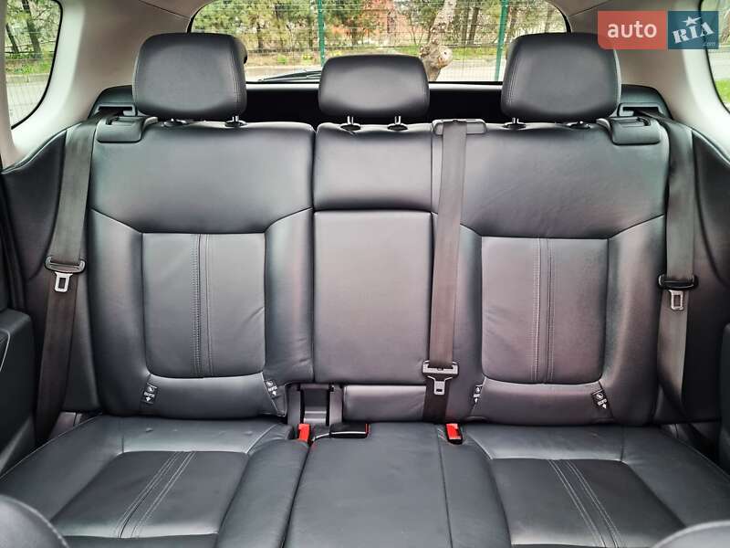 Позашляховик / Кросовер Peugeot 3008 2011 в Хмельницькому