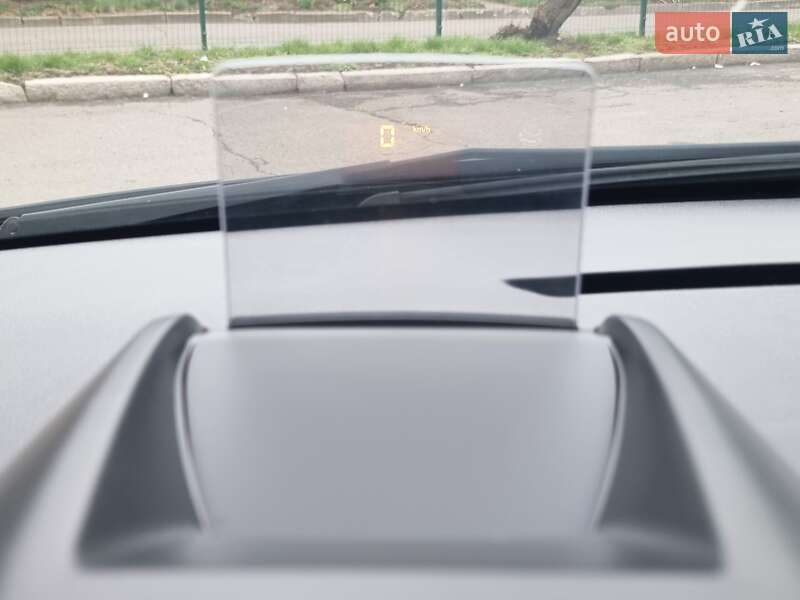 Позашляховик / Кросовер Peugeot 3008 2011 в Хмельницькому