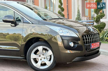 Внедорожник / Кроссовер Peugeot 3008 2012 в 