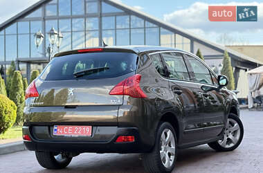 Внедорожник / Кроссовер Peugeot 3008 2012 в 