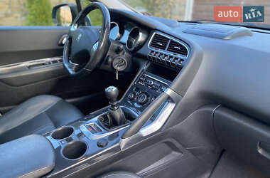 Внедорожник / Кроссовер Peugeot 3008 2015 в 