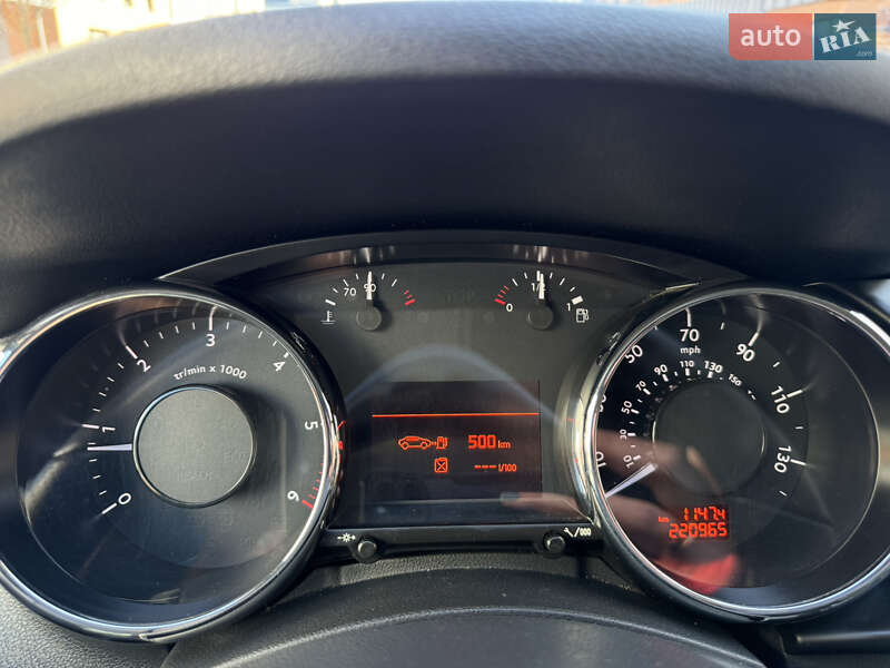 Позашляховик / Кросовер Peugeot 3008 2014 в Львові