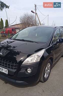 Внедорожник / Кроссовер Peugeot 3008 2010 в Ровно