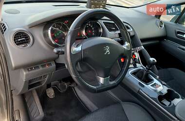 Внедорожник / Кроссовер Peugeot 3008 2015 в 