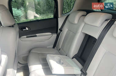 Внедорожник / Кроссовер Peugeot 3008 2010 в 