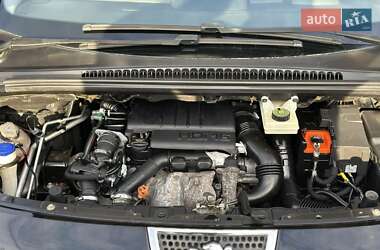 Внедорожник / Кроссовер Peugeot 3008 2010 в 