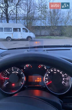 Позашляховик / Кросовер Peugeot 3008 2009 в 
