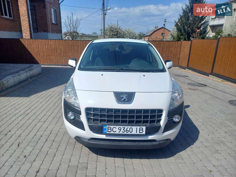 Peugeot 3008 2013