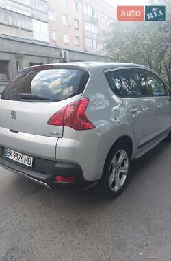 Внедорожник / Кроссовер Peugeot 3008 2010 в 