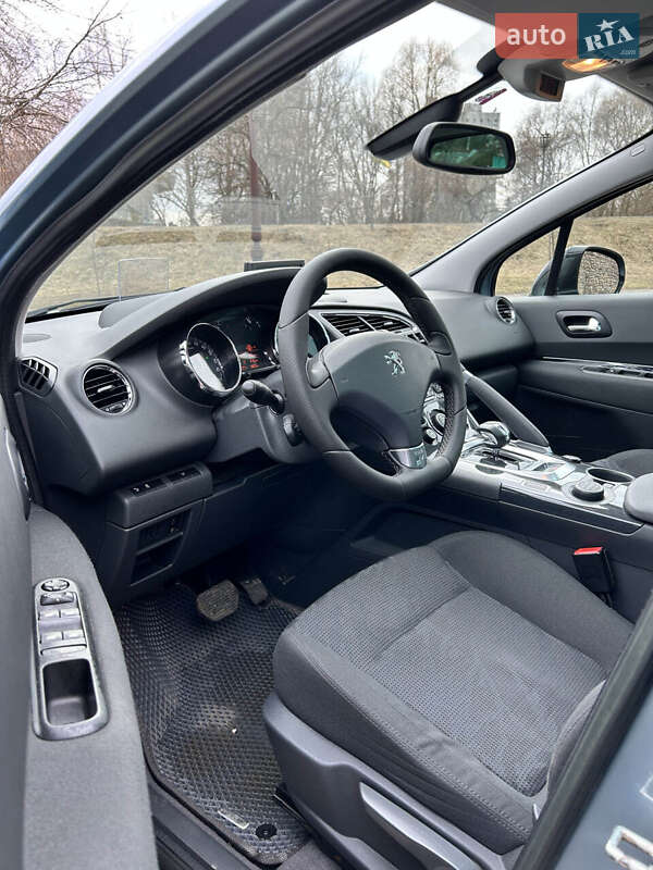 Внедорожник / Кроссовер Peugeot 3008 2013 в Сумах