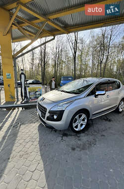 Позашляховик / Кросовер Peugeot 3008 2011 в 