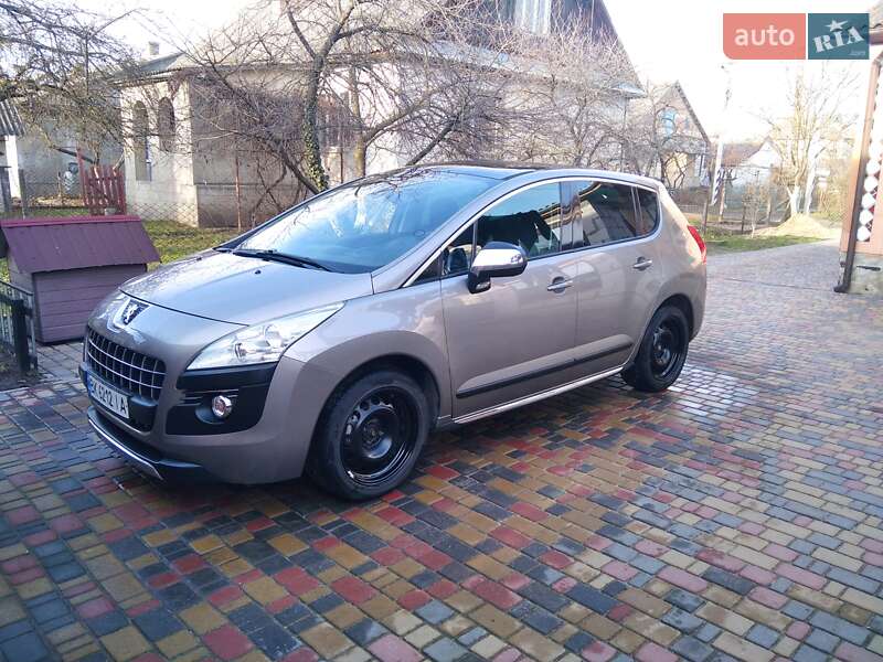 Внедорожник / Кроссовер Peugeot 3008 2010 в Костополе