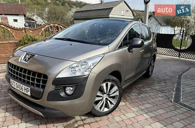 Позашляховик / Кросовер Peugeot 3008 2012 в 