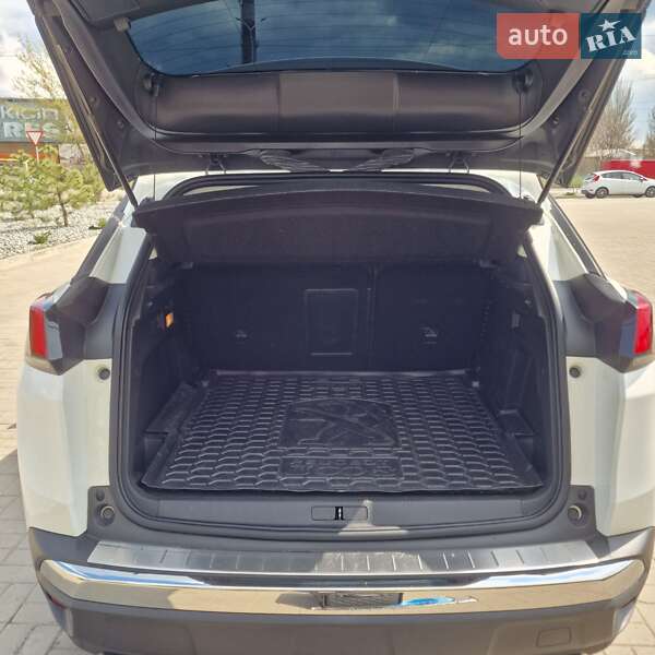 Позашляховик / Кросовер Peugeot 3008 2019 в Дніпрі