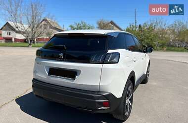 Внедорожник / Кроссовер Peugeot 3008 2021 в 