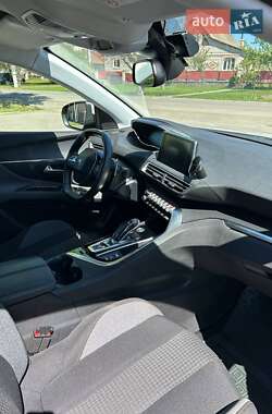 Внедорожник / Кроссовер Peugeot 3008 2021 в 