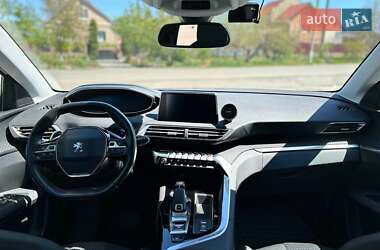 Внедорожник / Кроссовер Peugeot 3008 2021 в 