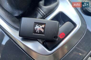 Позашляховик / Кросовер Peugeot 3008 2014 в 