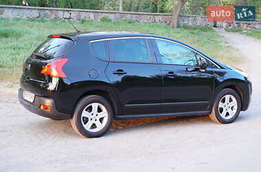Внедорожник / Кроссовер Peugeot 3008 2013 в 