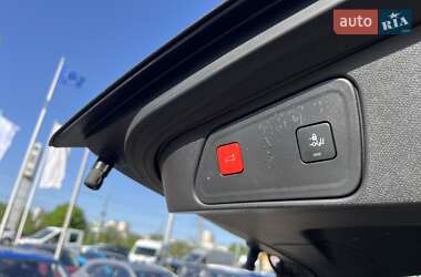 Внедорожник / Кроссовер Peugeot 3008 2022 в 
