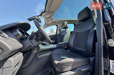 Позашляховик / Кросовер Peugeot 3008 2014 в 