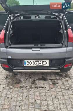 Позашляховик / Кросовер Peugeot 3008 2011 в 