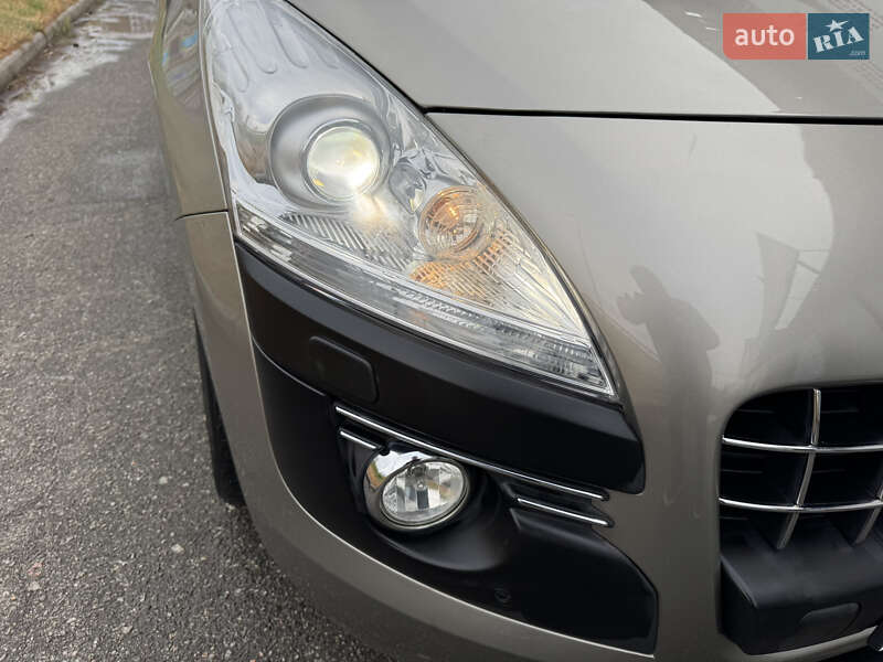 Внедорожник / Кроссовер Peugeot 3008 2012 в Киеве