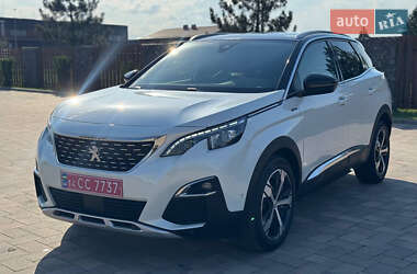 Позашляховик / Кросовер Peugeot 3008 2018 в 