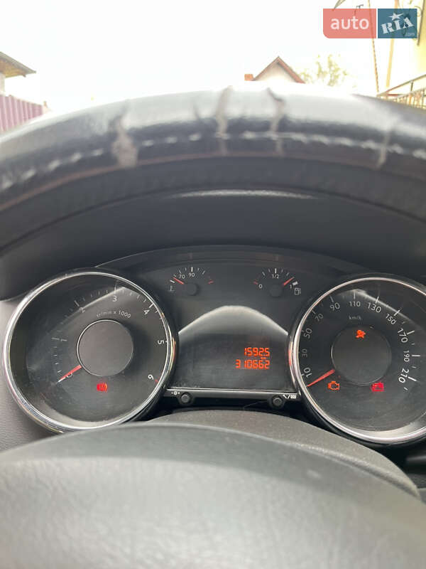 Позашляховик / Кросовер Peugeot 3008 2009 в Стрию