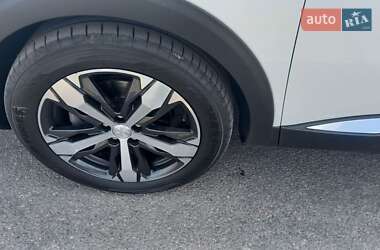 Внедорожник / Кроссовер Peugeot 3008 2019 в 