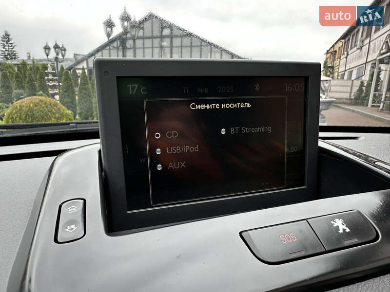 Позашляховик / Кросовер Peugeot 3008 2014 в Стрию