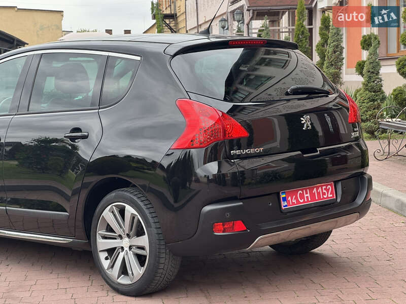 Позашляховик / Кросовер Peugeot 3008 2012 в Стрию