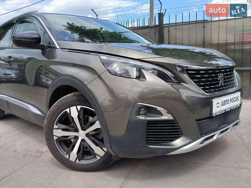 Внедорожник / Кроссовер Peugeot 3008 2020 в Киеве