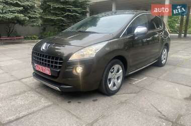 Позашляховик / Кросовер Peugeot 3008 2010 в Львові