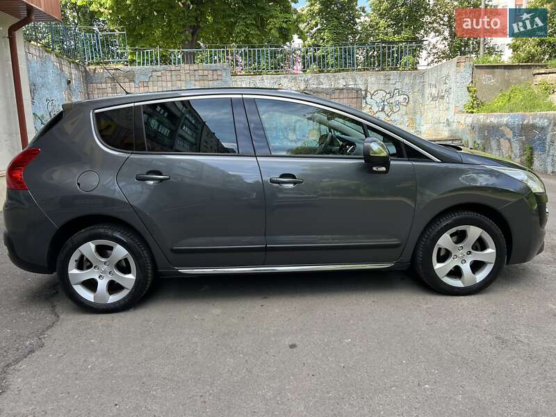 Внедорожник / Кроссовер Peugeot 3008 2012 в Ровно