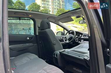 Внедорожник / Кроссовер Peugeot 3008 2012 в 