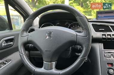 Внедорожник / Кроссовер Peugeot 3008 2012 в 