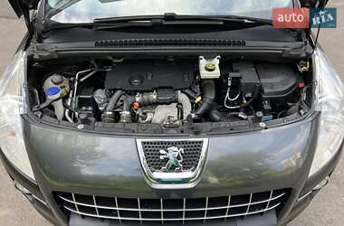 Внедорожник / Кроссовер Peugeot 3008 2012 в 