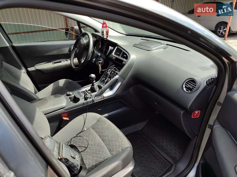 Внедорожник / Кроссовер Peugeot 3008 2014 в Белой Церкви